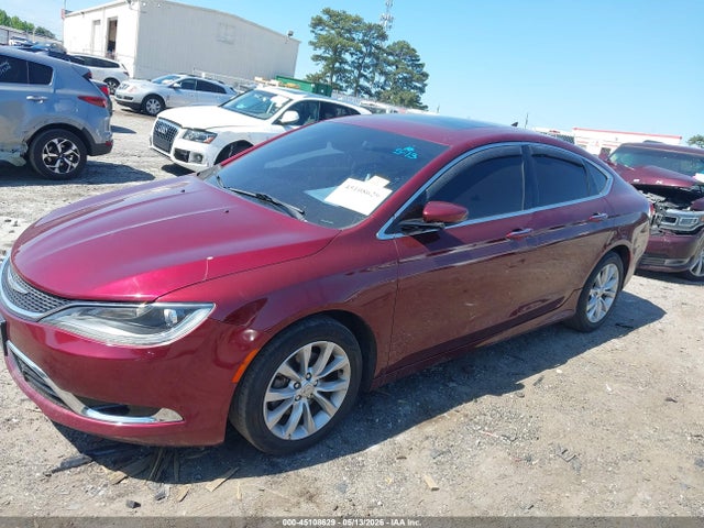 صورة 2 لـ 2015 Chrysler 200 C