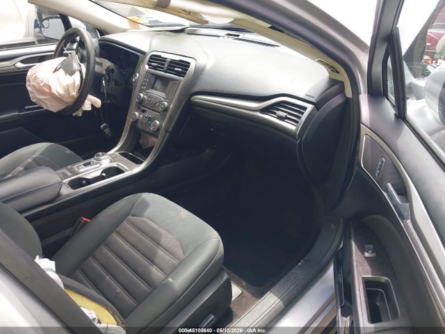 FORD FUSION SE - 5