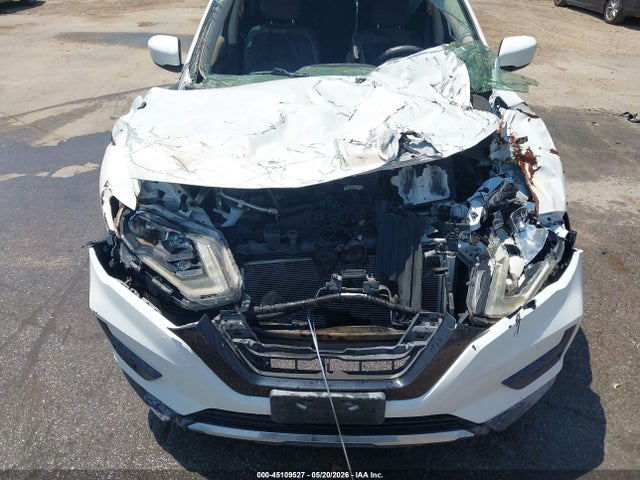 2019 NISSAN ROGUE S 18