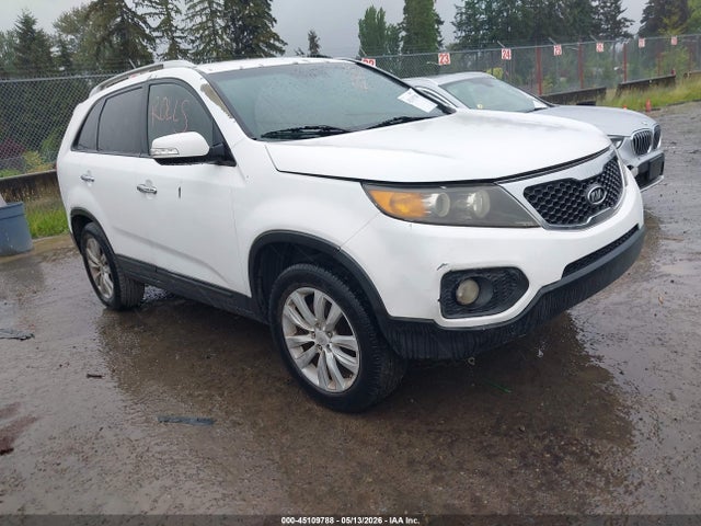 2011 KIA SORENTO EX