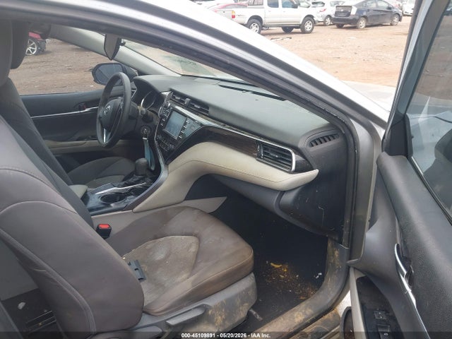 2019 Toyota CAMRY LE 缩略图 5