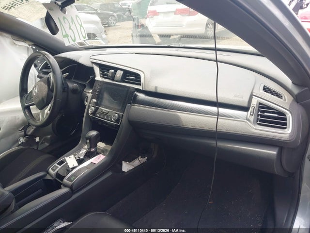 صورة 5 لـ 2020 Honda CIVIC SPORT