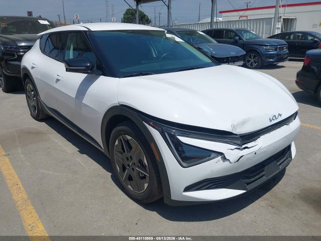 2025 KIA EV6 LIGHT RWD