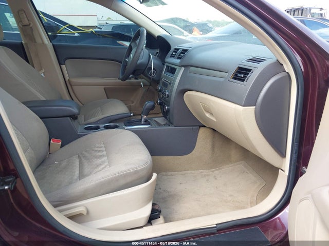 FORD FUSION SE - 5