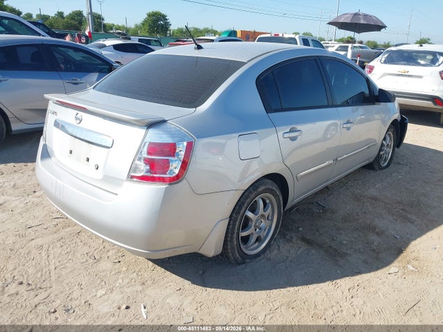 2011 Nissan SENTRA 2.0S — фото 4