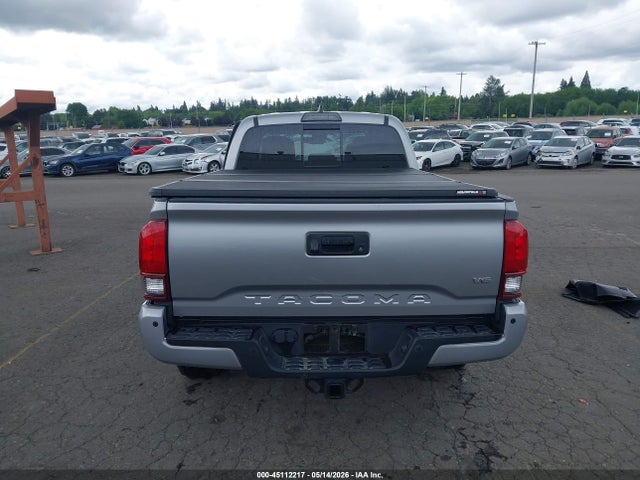 2019 Toyota TACOMA TRD SPORT — миниатюра 17
