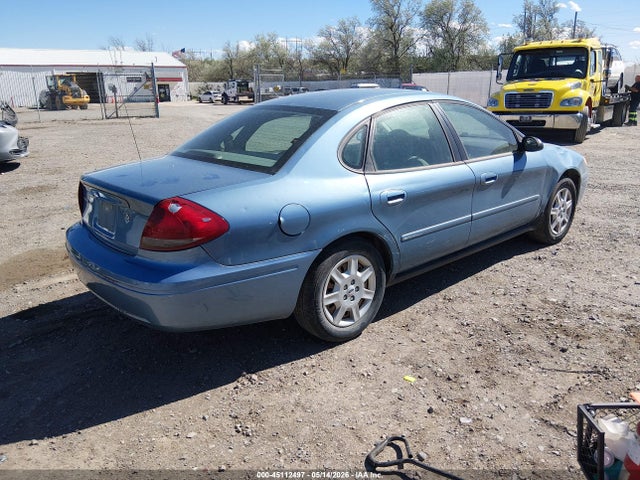 FORD TAURUS SE - 4