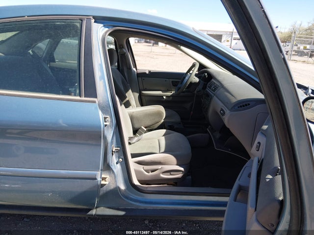 FORD TAURUS SE - 5