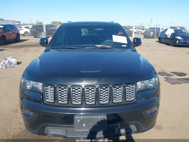 2018 JEEP GRAND CHEROKEE ALTITUDE 4X4 11