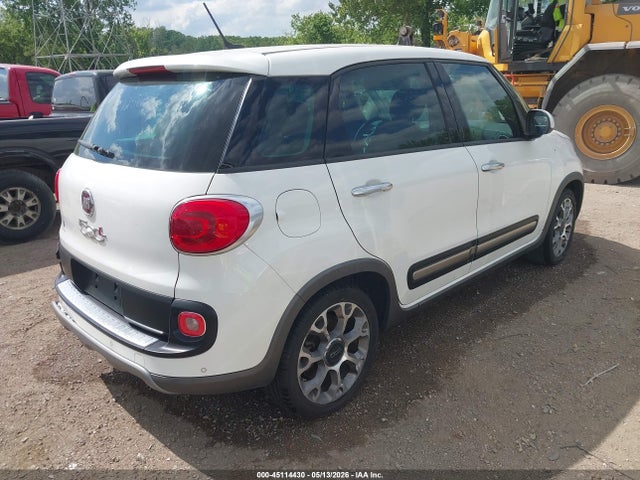 2014 FIAT 500L TREKKING — фото 4
