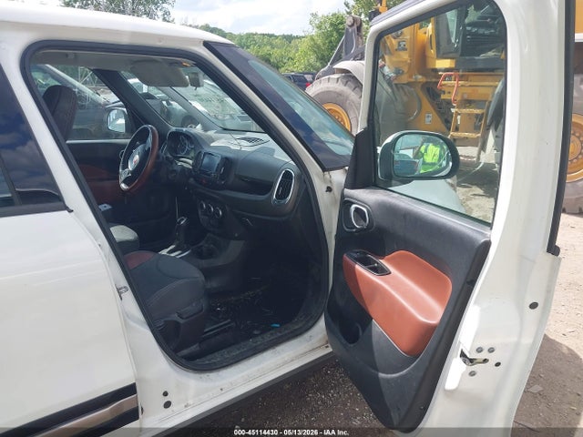 2014 FIAT 500L TREKKING — фото 5