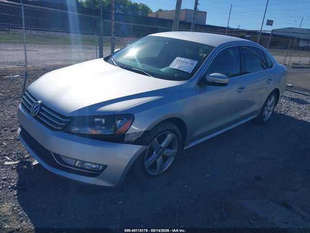 2015 Volkswagen PASSAT 1.8T LIMITED EDITION — фото 2