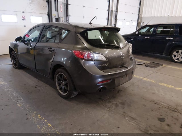 صورة 3 لـ 2013 Mazda MAZDA3 I TOURING