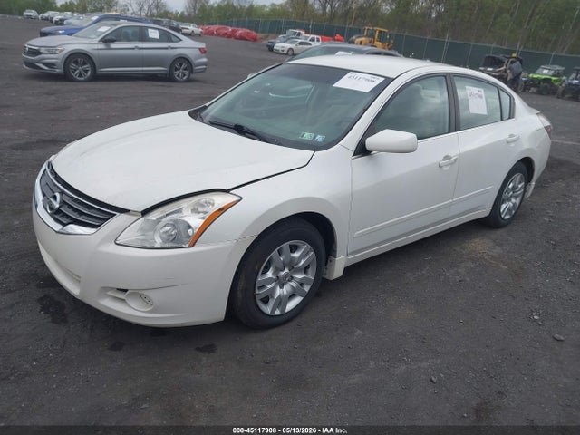 2012 Nissan ALTIMA 2.5 S photo 2
