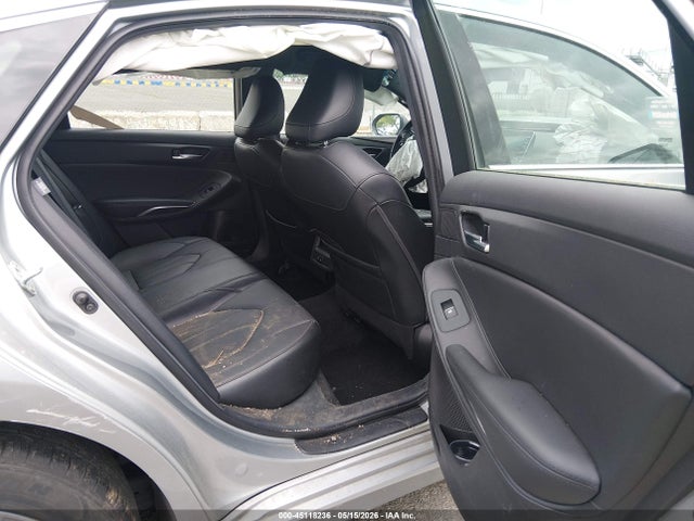 صورة 8 لـ 2022 Toyota AVALON XLE
