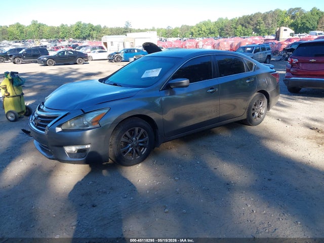 2015 Nissan ALTIMA 2.5 S — фото 2