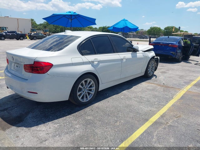 صورة 4 لـ 2018 BMW 320I