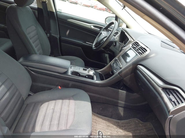 FORD FUSION SE - 5