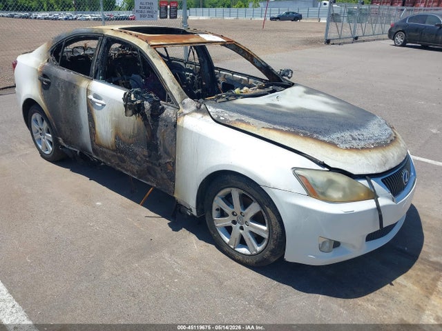 2009 LEXUS IS 