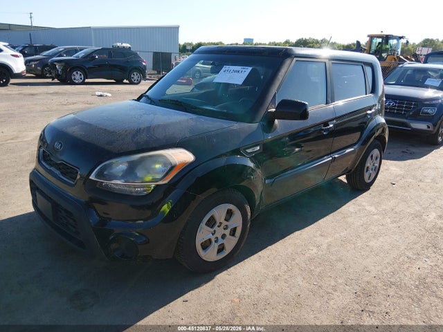 صورة 2 لـ 2013 KIA SOUL