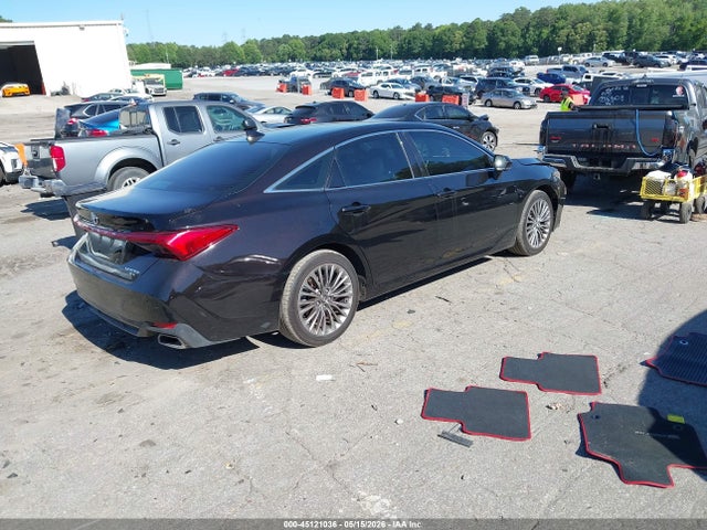 2019 Toyota AVALON LIMITED photo 4