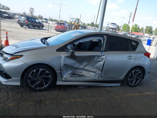 2018 TOYOTA COROLLA IM 14