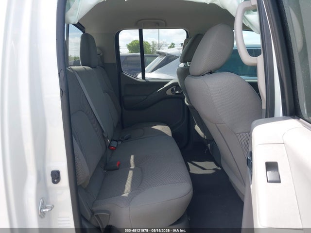 صورة 8 لـ 2021 Nissan FRONTIER SV 4X2