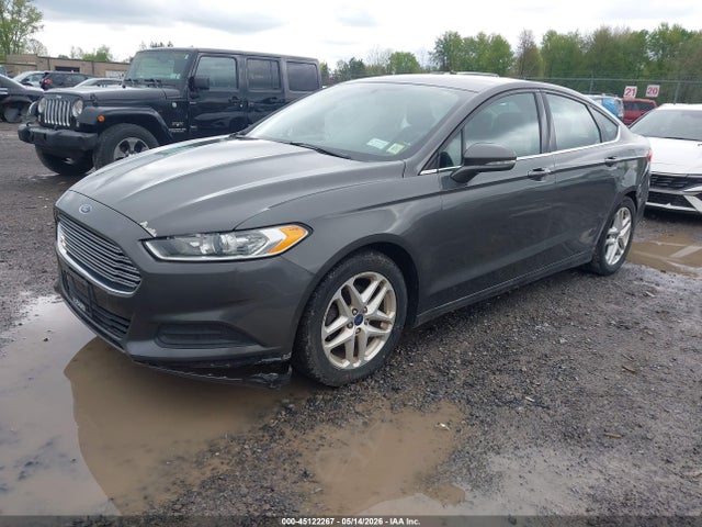 FORD FUSION SE - 2