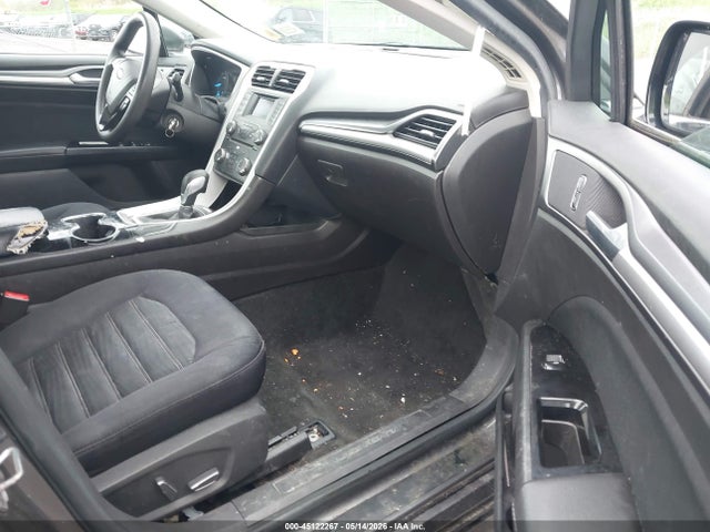 FORD FUSION SE - 5