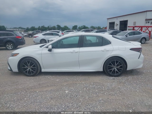 2021 Toyota CAMRY SE thumbnail 14