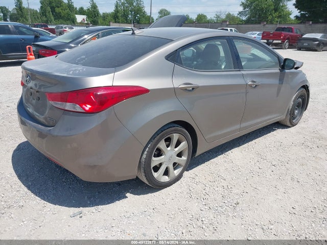 2012 Hyundai ELANTRA LIMITED photo 4