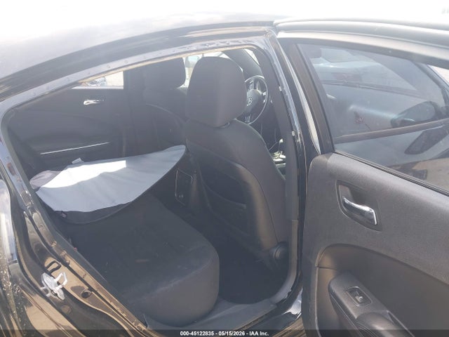 صورة 8 لـ 2014 Dodge CHARGER SE