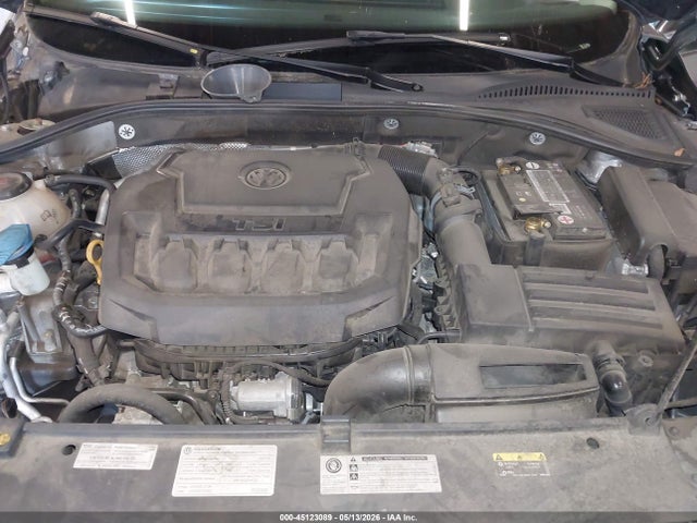 صورة 10 لـ 2020 Volkswagen PASSAT 2.0T SE