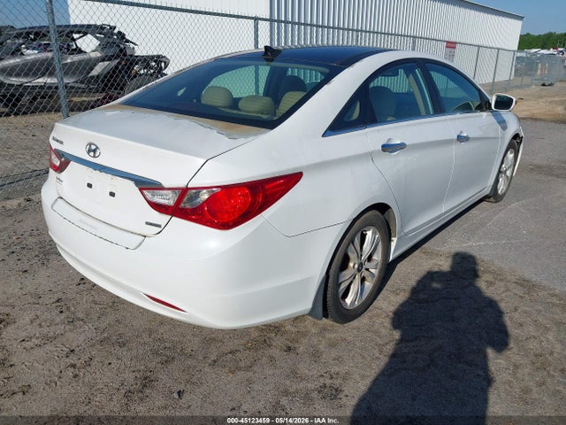 صورة 4 لـ 2013 Hyundai SONATA LIMITED