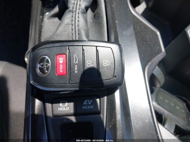 صورة مصغرة 11 لـ 2026 Toyota CAMRY LE
