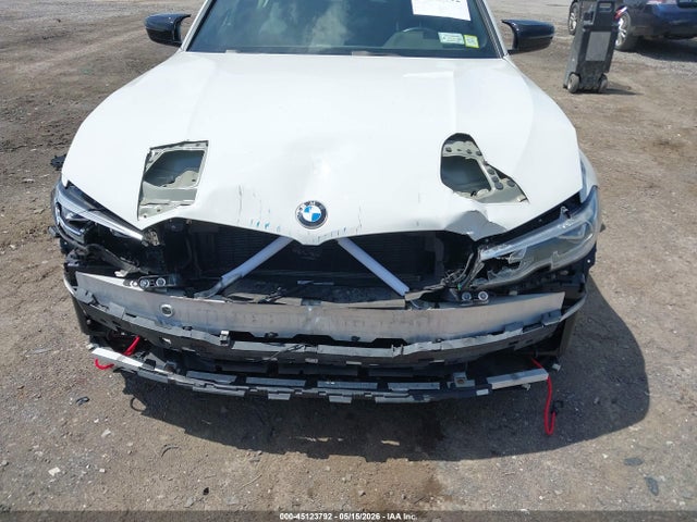 صورة 6 لـ 2020 BMW 330I XDRIVE