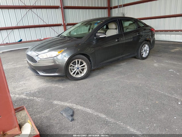 2017 FORD FOCUS SE — фото 2