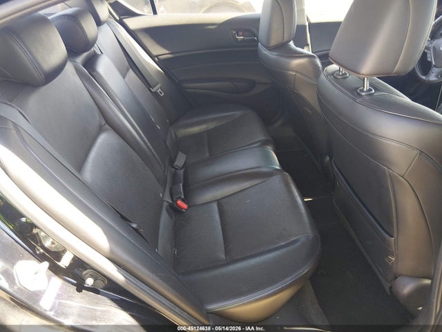 2014 Acura ILX 2.0L 照片 8