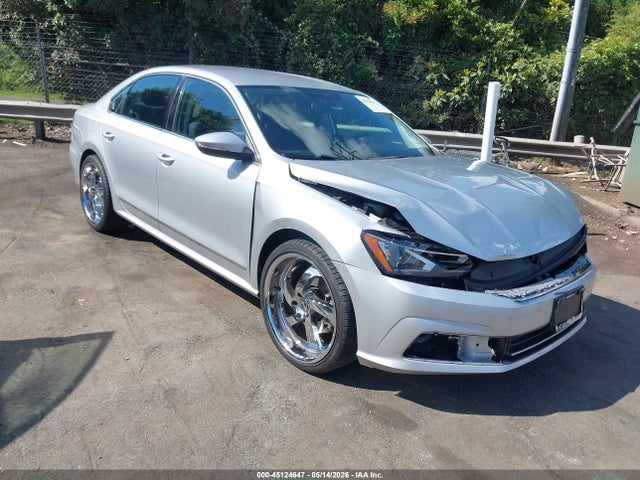2016 VOLKSWAGEN PASSAT 1.8T S