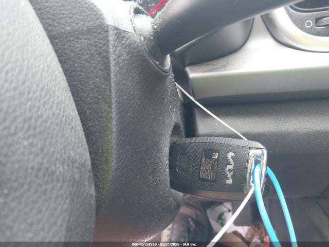 صورة مصغرة 11 لـ 2022 KIA RIO S