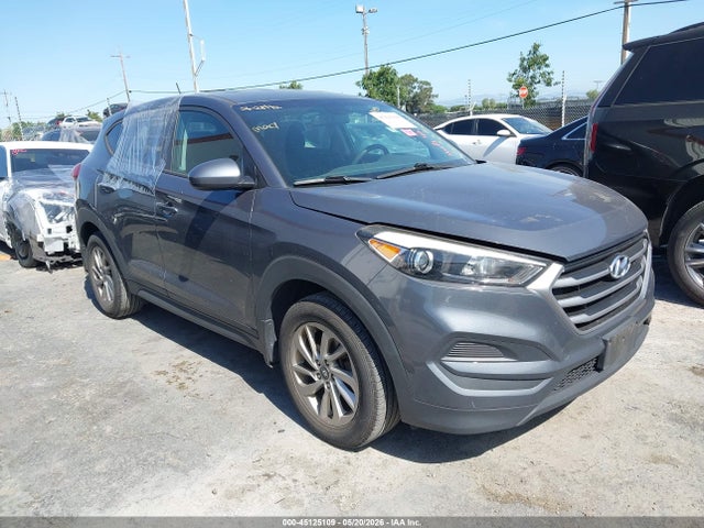 2017 HYUNDAI TUCSON SE