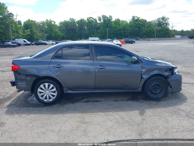 صورة مصغرة 13 لـ 2013 Toyota COROLLA LE