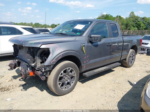 صورة 2 لـ 2025 FORD F-150 STX