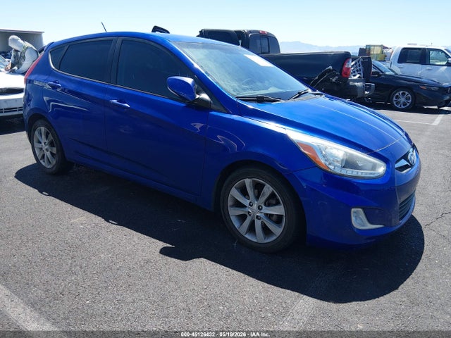 2014 HYUNDAI ACCENT SE