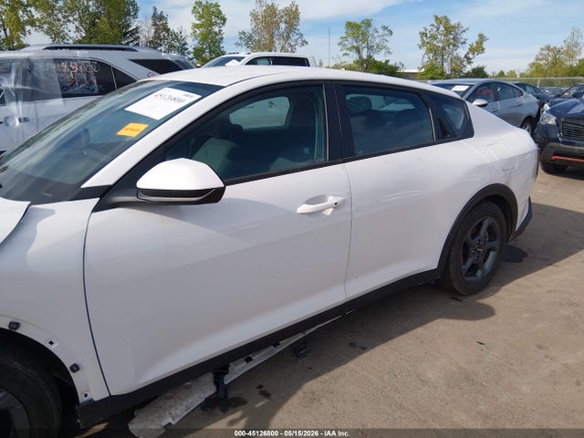 2025 KIA K4 LXS 缩略图 15