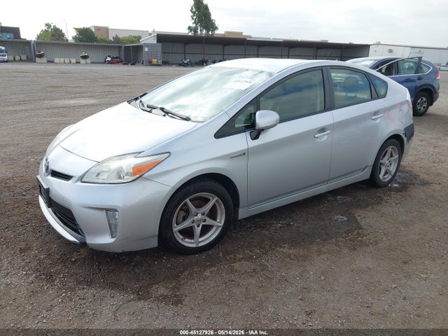 2015 Toyota PRIUS THREE — фото 2