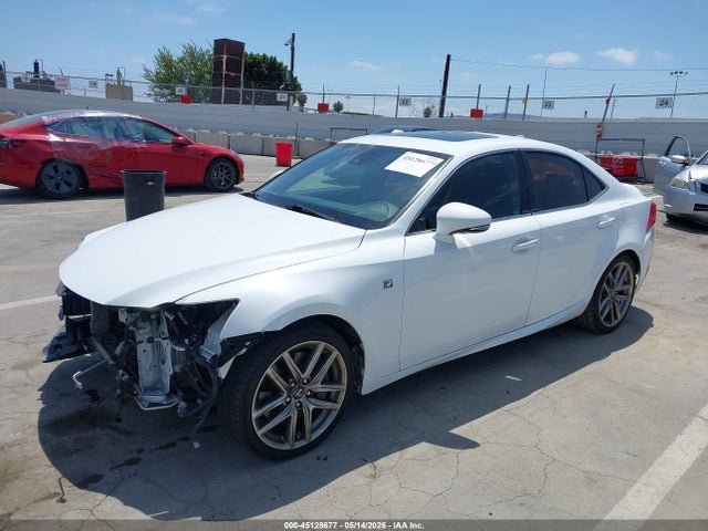 2017 Lexus IS 200T 照片 2