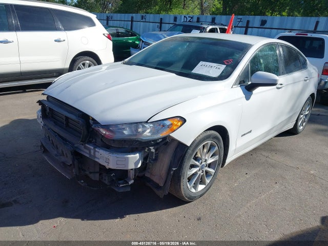 2017 FORD FUSION HYBRID SE 照片 2