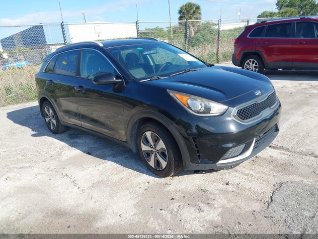 2017 KIA NIRO LX