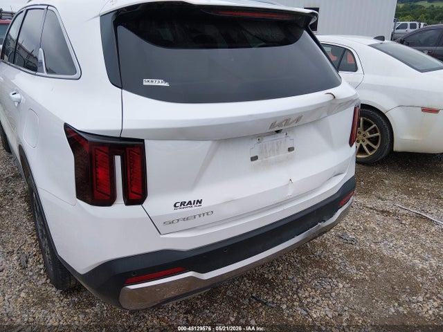 2025 KIA SORENTO S 6